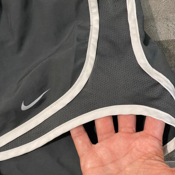Nike Women's Tempo Dri-FIT Mid-Rise Running Shorts 3” Smoke Grey White Women's M - Picture 7 of 13